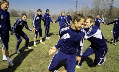 новость Воронежская команда проводит заключительные тренировки перед началом решающего отрезка футбольного сезона.