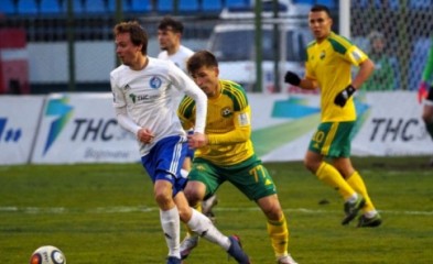 новость Игрок воронежского «Факела» Дмитрий Каюмов: «Упаднических настроений в клубе нет»