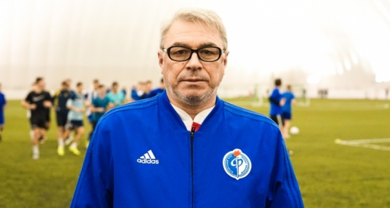 новость Геннадий Ремезов: «Необходимо создать электронную базу молодых футболистов»
