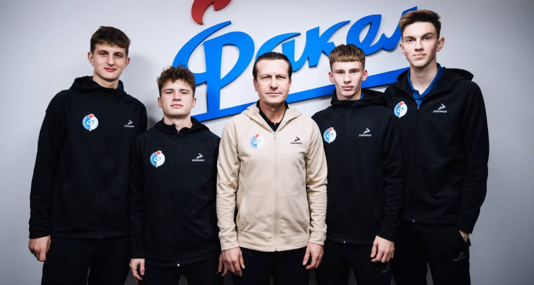 новость «Факел» подписал четырёх воспитанников Академии