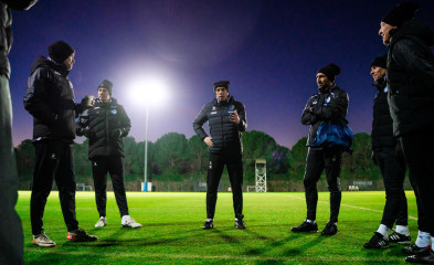 видео Тренерский штаб на сборах